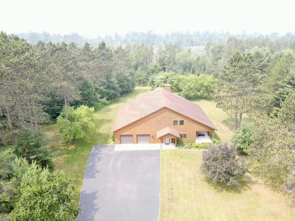Photo of 9948 &amp; 9880 Siemering DRIVE, Tomahawk, WI 54487 (MLS # 22600994)