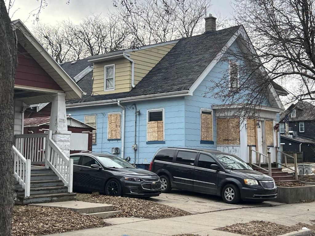 Photo of 1987 W Melvina STREET, Milwaukee, WI 53206 (MLS # 1952961)