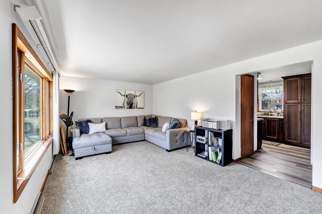 Photo of 1809 Lenwood AVENUE, Green Bay, WI 54303 (MLS # 50324177)