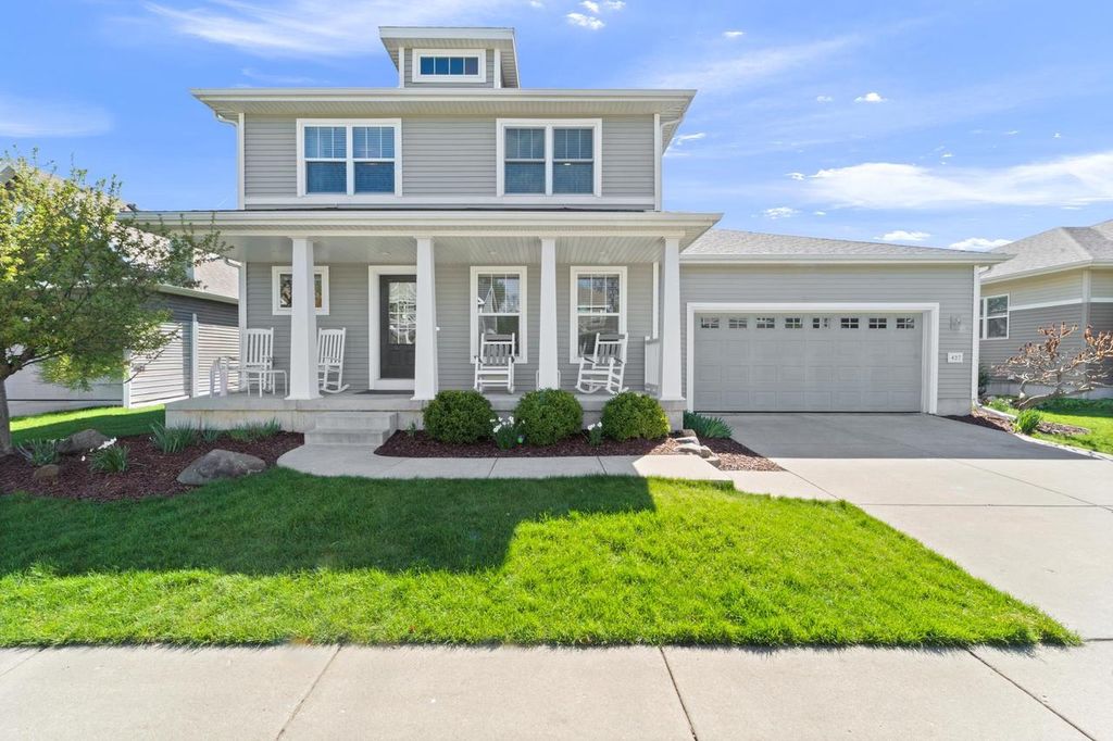 Photo of 427 Sugar Maple LANE, Verona, WI 53593 (MLS # 2021057)