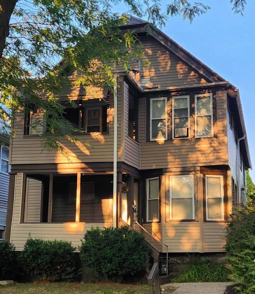 Photo of 3024 N Richards STREET, Milwaukee, WI 53212 (MLS # 1975476)