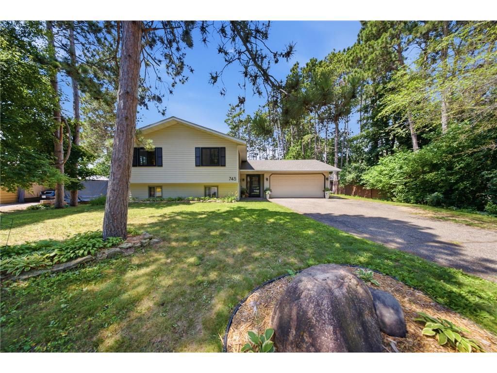 Photo of 745 10th STREET, Hudson, WI 54016 (MLS # 7101277)