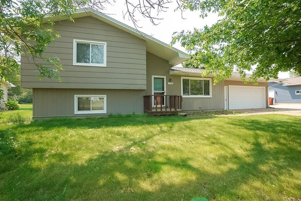 Photo of 3114 Kilbourne AVENUE, Eau Claire, WI 54703 (MLS # 1601194)