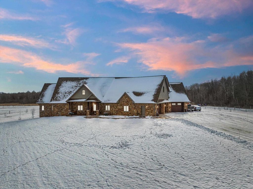 Photo of 9073 Richfield DRIVE, Marshfield, WI 54449 (MLS # 22600981)