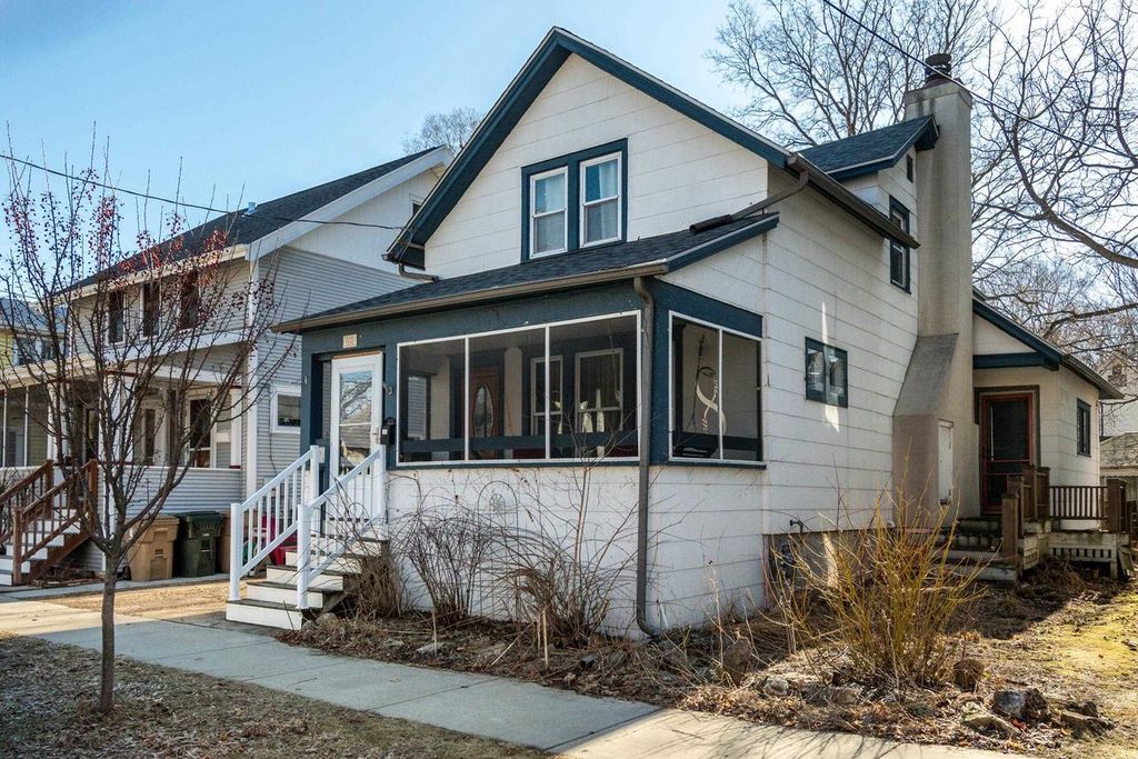 Photo of 1137 Elizabeth STREET, Madison, WI 53703 (MLS # 2018146)