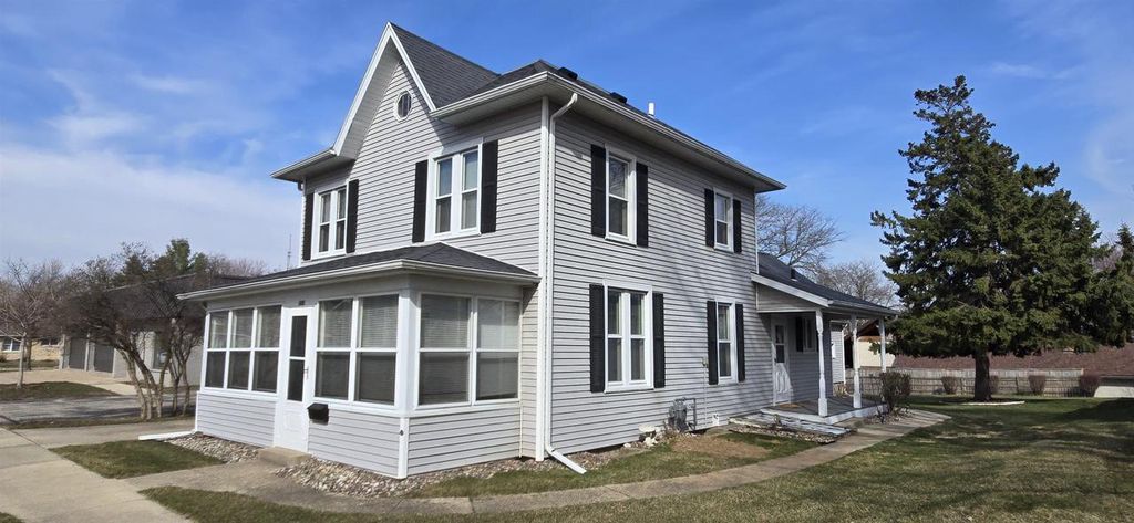 Photo of 105 Bacon STREET, Waunakee, WI 53597 (MLS # 2019544)