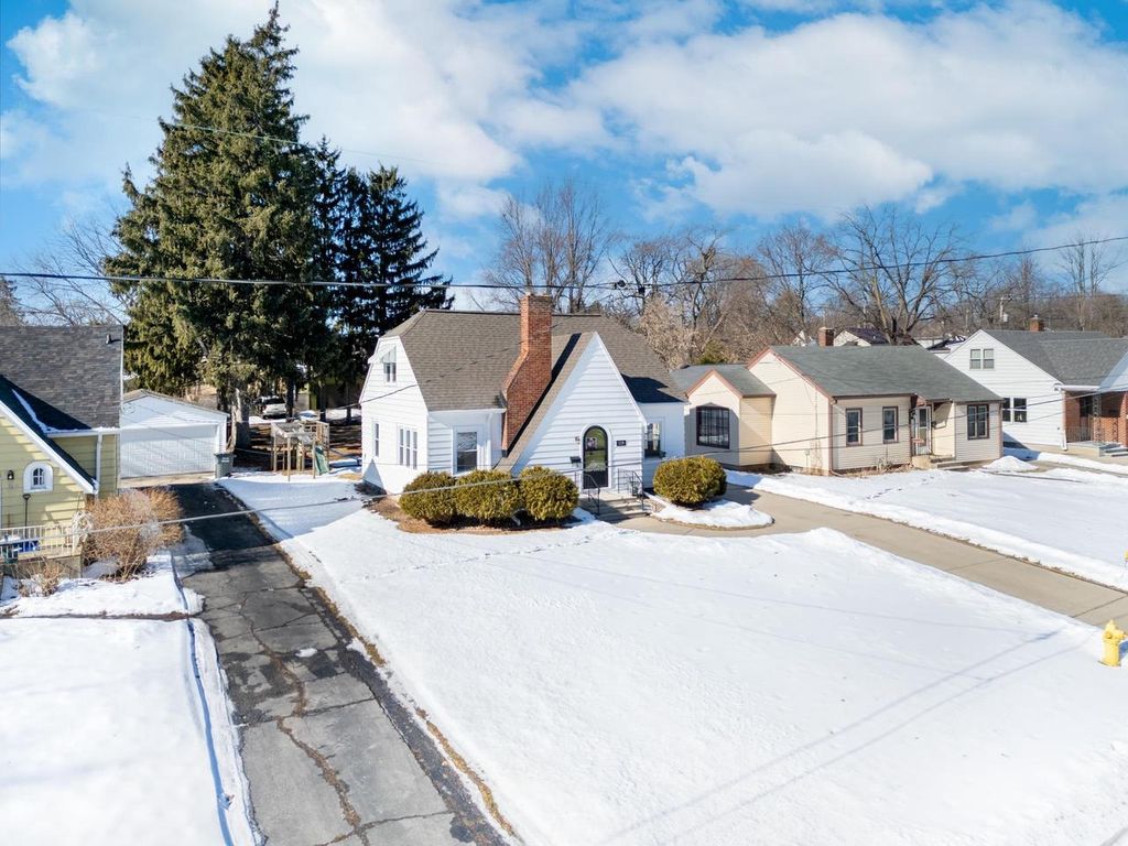 Photo of 1226 S Clay STREET, Green Bay, WI 54301 (MLS # 50321192)