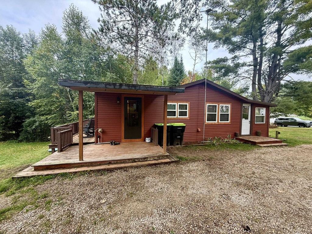 Photo of N9731 Central AVENUE, Wausaukee, WI 54177 (MLS # 50315478)