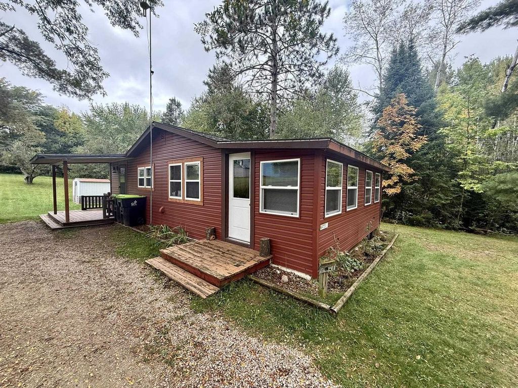 Photo of N9731 Central AVENUE, Wausaukee, WI 54177 (MLS # 50315478)