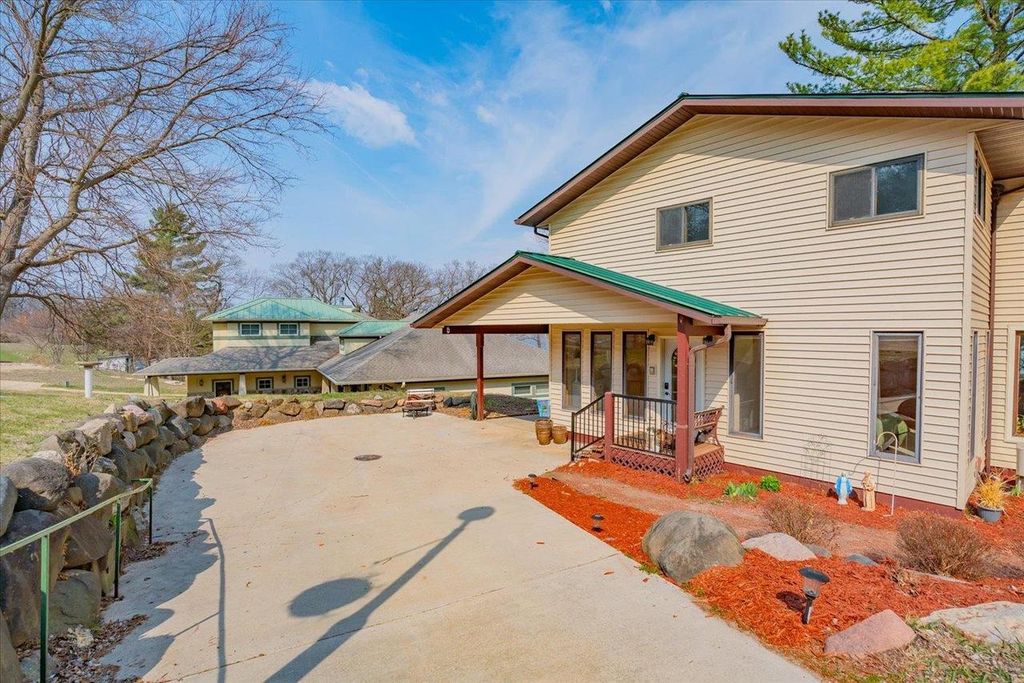 Photo of N2381 Highway 188, Lodi, WI 53555 (MLS # 2023868)