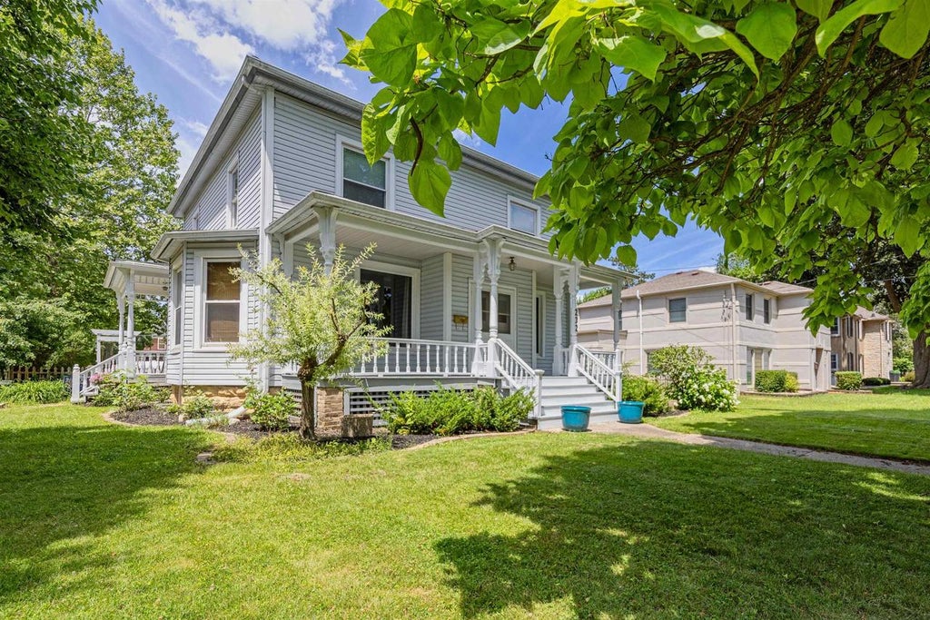 Photo of 232 Forest Park BOULEVARD, Janesville, WI 53545 (MLS # 2026006)
