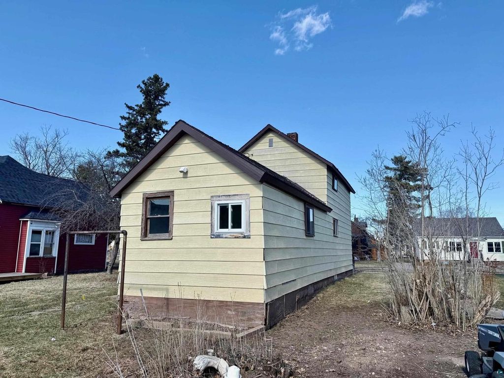 Photo of 711 3rd Ave W Ave, Ashland, WI 54806 (MLS # 6124443)