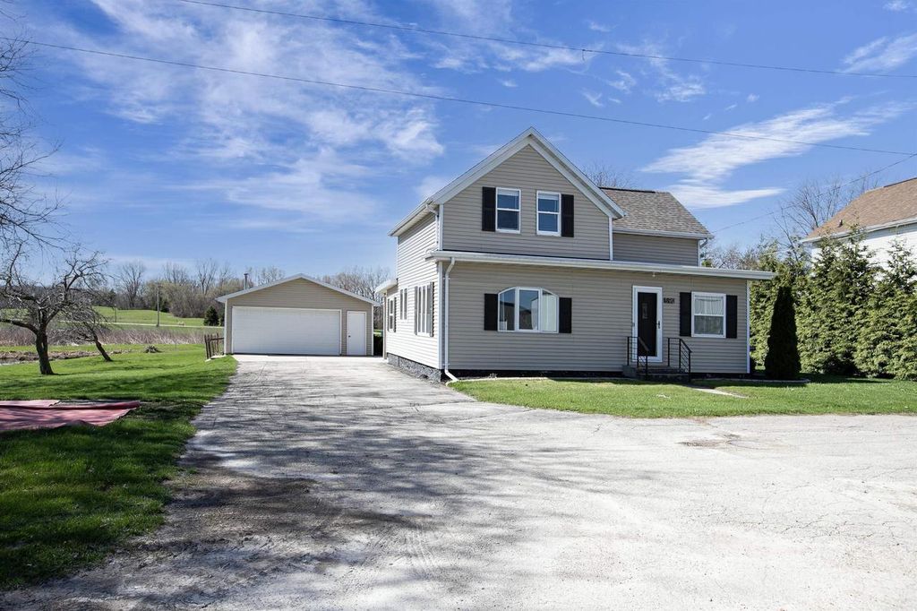Photo of N590 Railroad STREET, Sherwood, WI 54169 (MLS # 50324255)