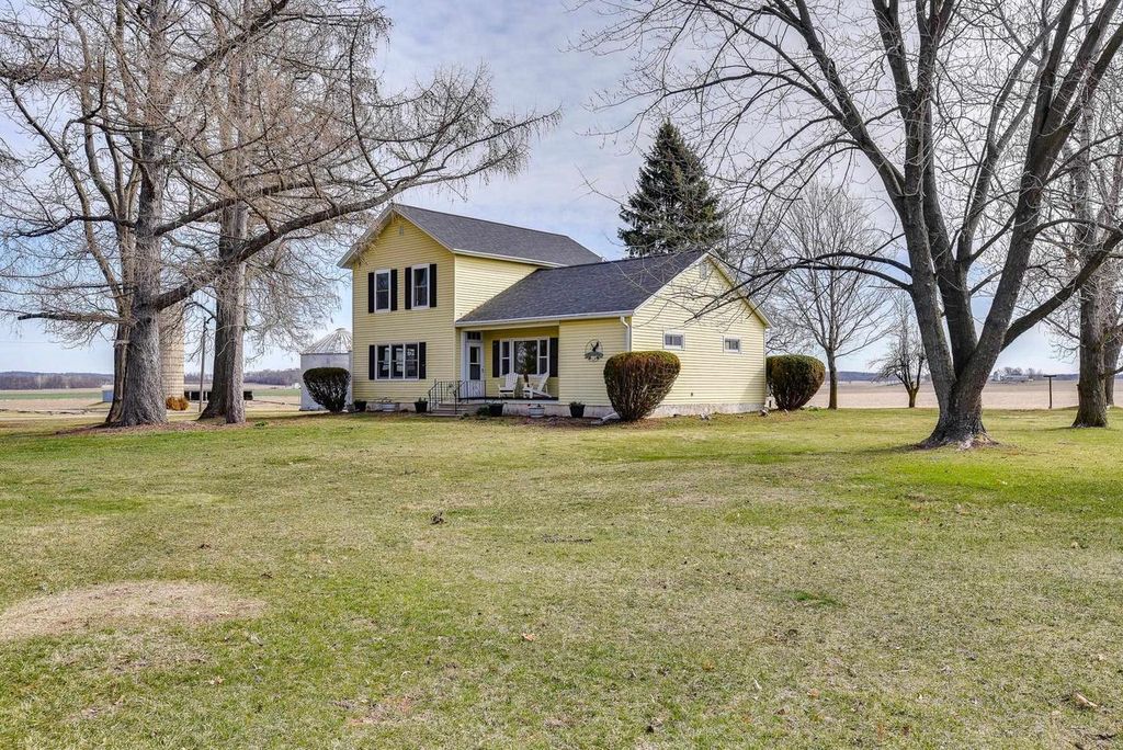 Photo of 1825 S Highway 104, Brodhead, WI 53520 (MLS # 2019465)