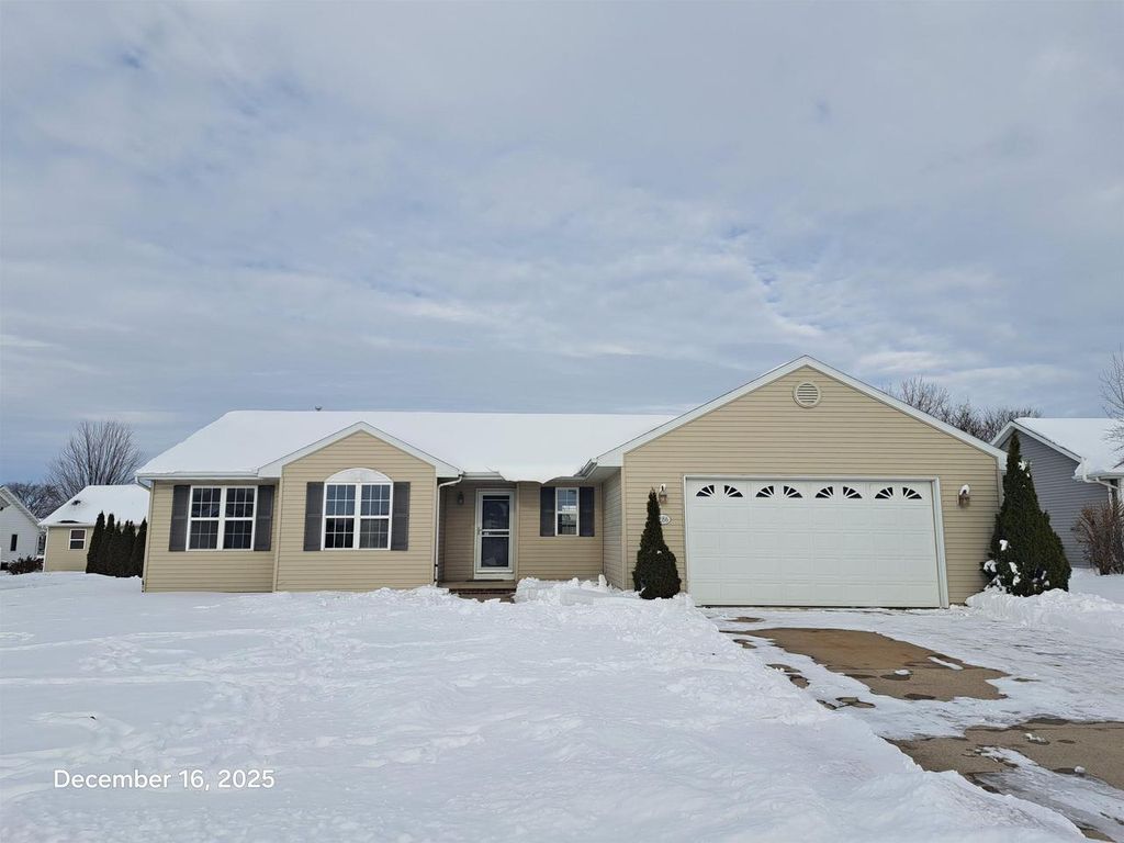 Photo of 2286 Spring Meadow DRIVE, Neenah, WI 54956 (MLS # 50319240)