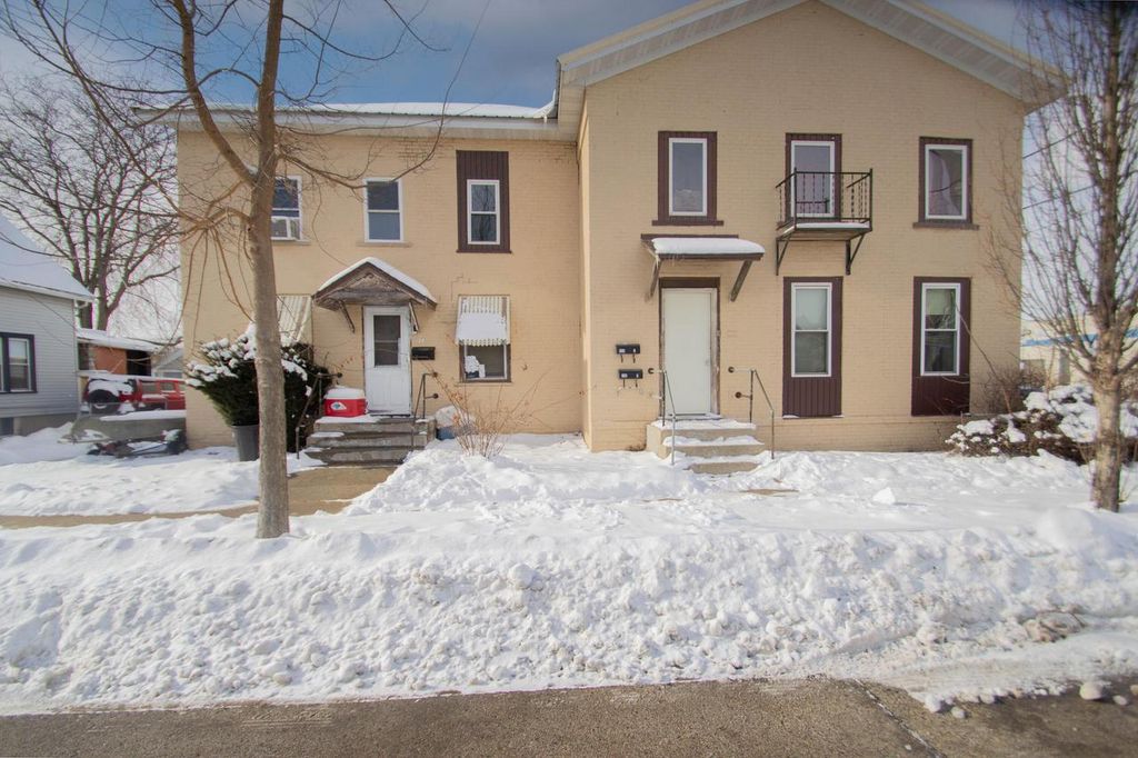 Photo of 500 S 2nd STREET, Watertown, WI 53094 (MLS # 1948380)
