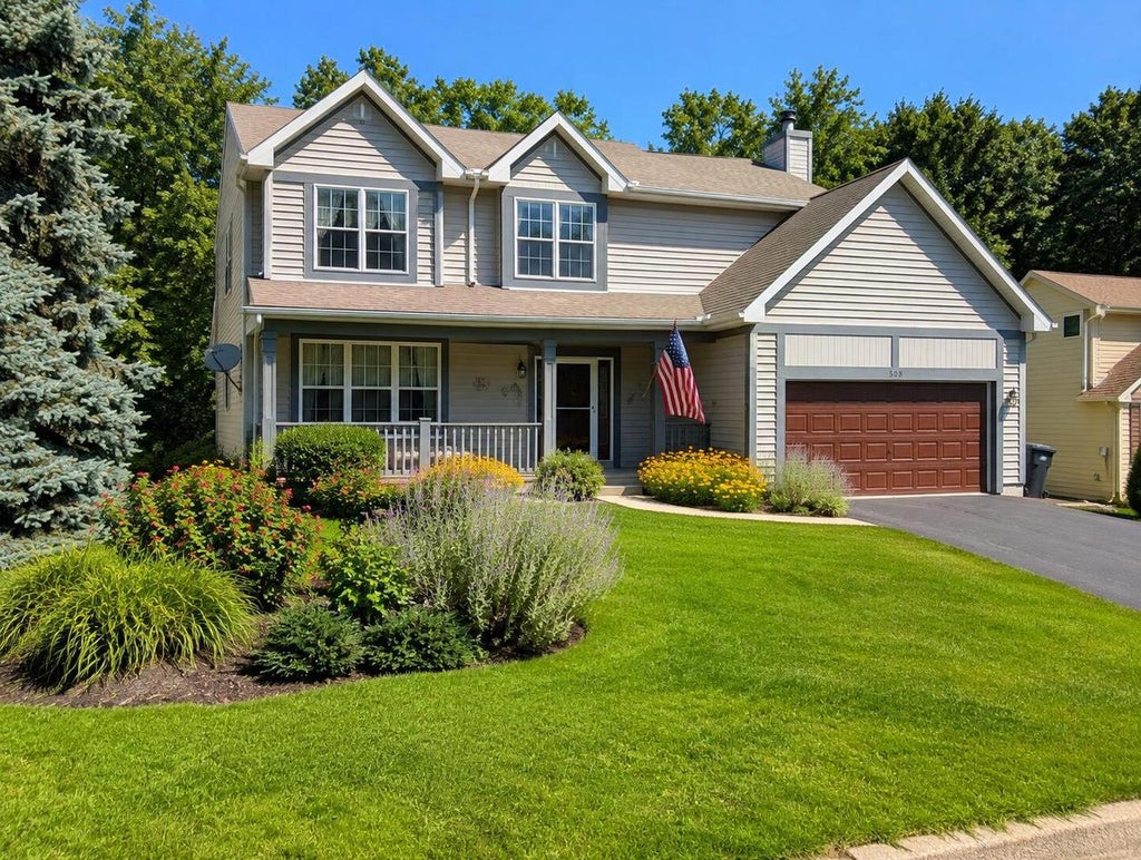 Photo of 508 Berwyn DRIVE, Fontana, WI 53125 (MLS # 1977695)