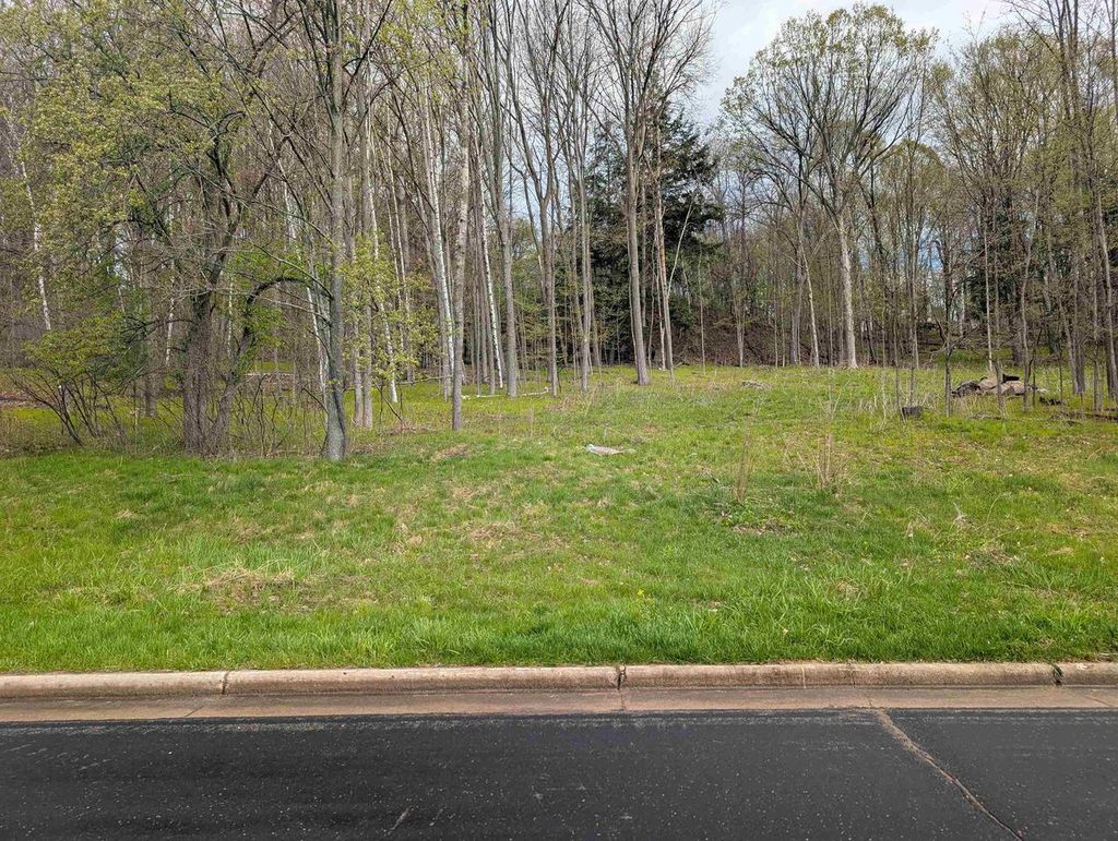 Photo of 2004 Talon LANE, Wausau, WI 54403 (MLS # 22601951)