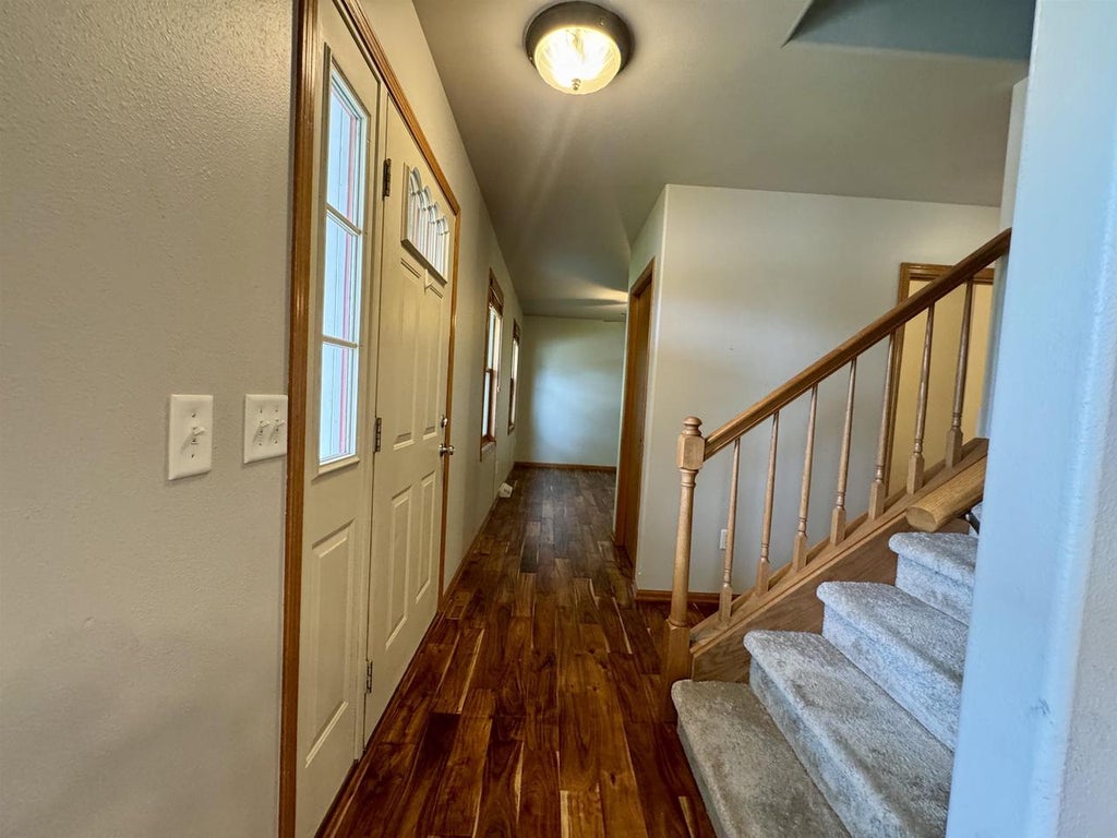 Photo of 1129 Gils WAY, Cross Plains, WI 53528 (MLS # 2033508)