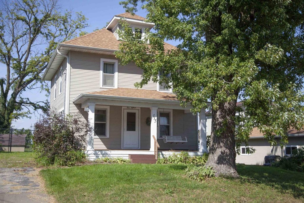 Photo of 115 W Wilson STREET, Blanchardville, WI 53516 (MLS # 2029894)