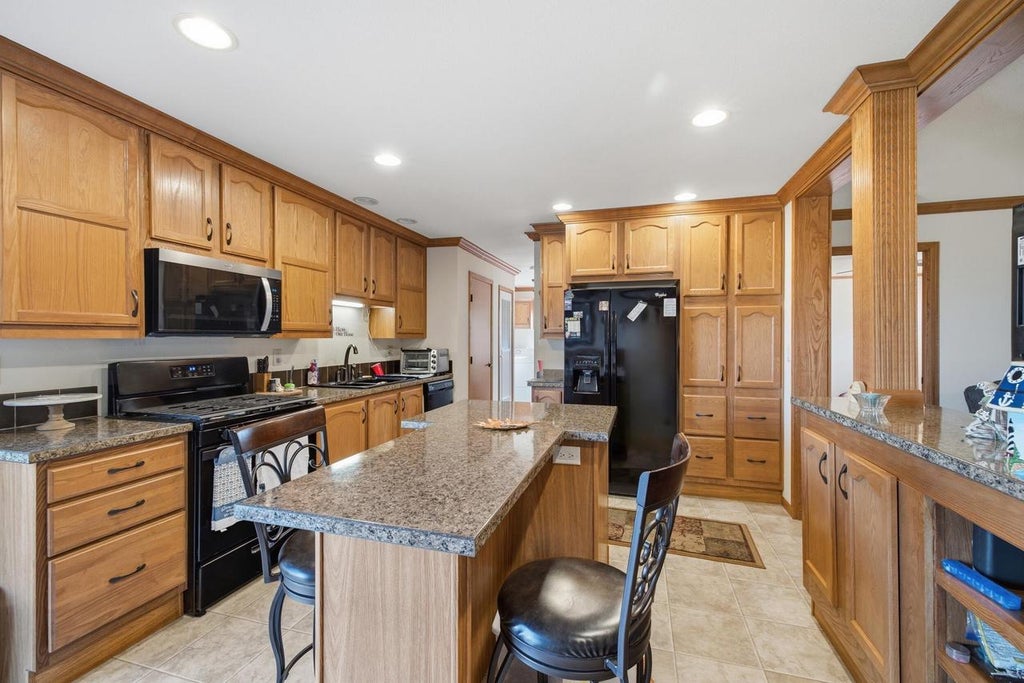 Photo of N5897 N State Road 187 HIGHWAY, Shiocton, WI 54170 (MLS # 1986154)