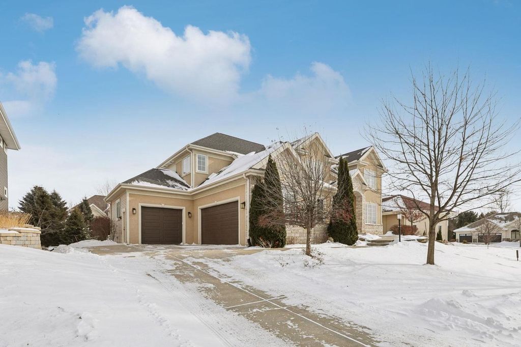 Photo of 805 Blue Aster TRAIL, Middleton, WI 53562 (MLS # 2014743)