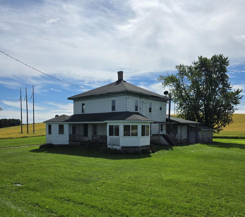Photo of W3222 Sunset DRIVE, Campbellsport, WI 53010 (MLS # 1980954)