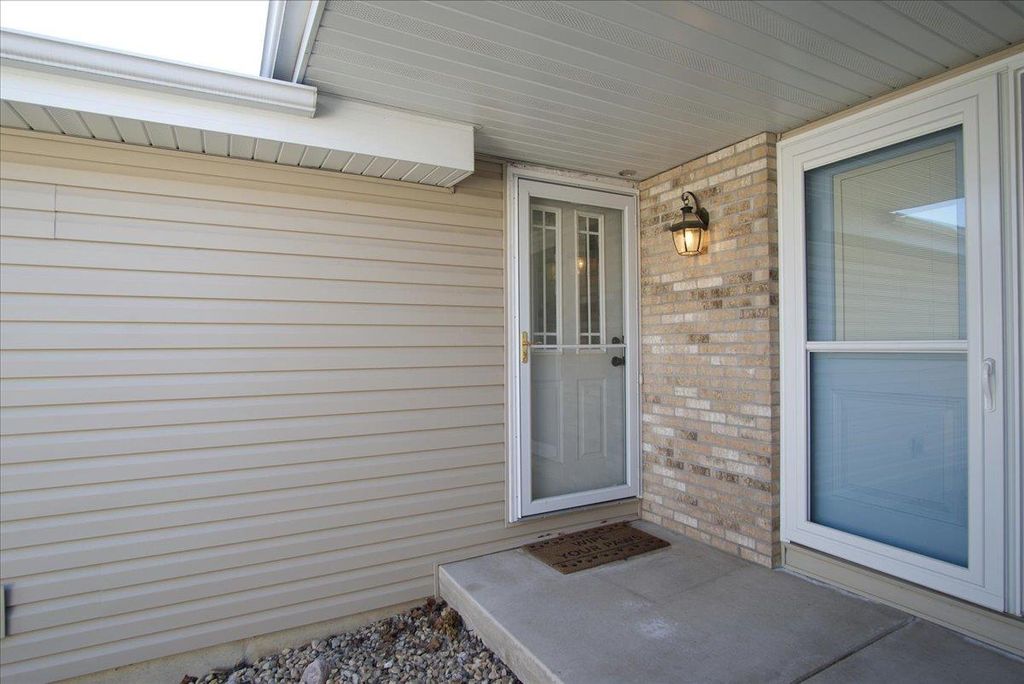 Photo of 677 Village LANE #677, Sun Prairie, WI 53590 (MLS # 2019503)