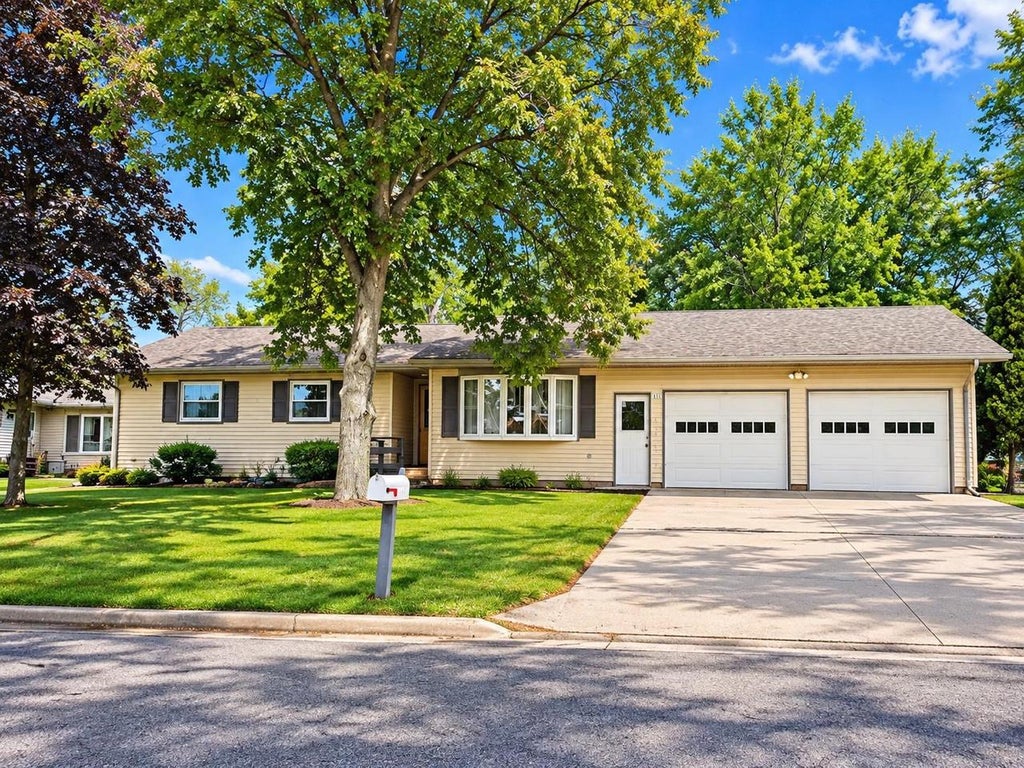Photo of 623 SW Ceresco STREET, Berlin, WI 54923 (MLS # 50333663)
