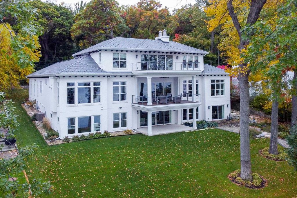 Photo of Lot 43 Emerald Hills DRIVE, Menomonee Falls, WI 53051 (MLS # 1945405)