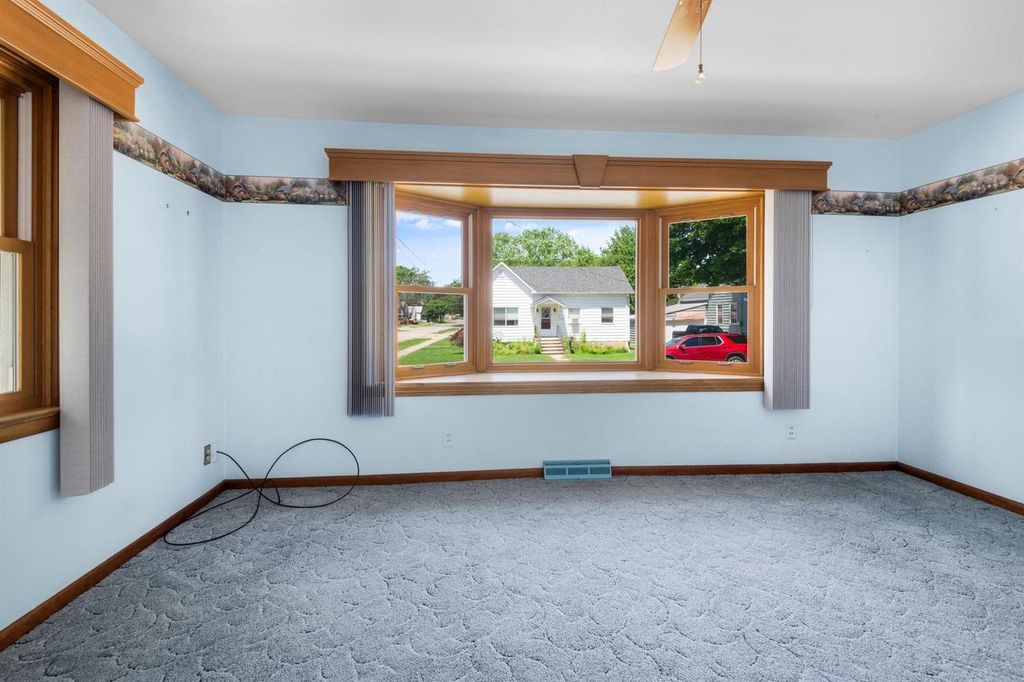 Photo of 1925 Thomas STREET, Marinette, WI 54143 (MLS # 50318346)