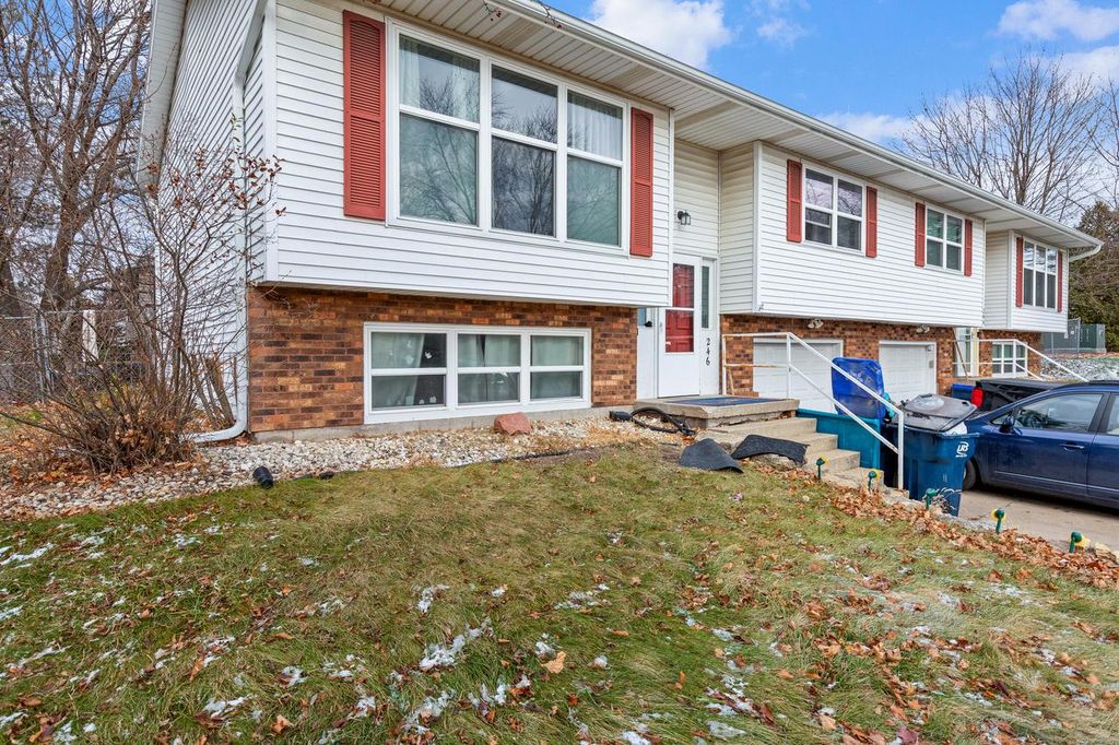 Photo of 246 Washburn ROAD, Deerfield, WI 53531 (MLS # 1944562)