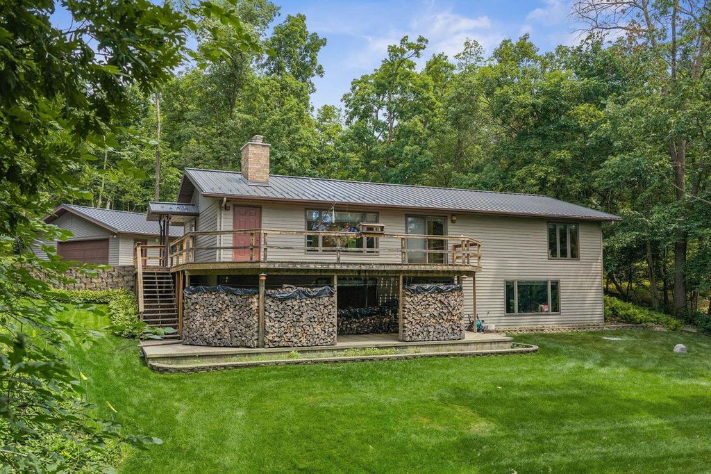 Photo of N8720 County Road CX, Portage, WI 53901 (MLS # 2027849)