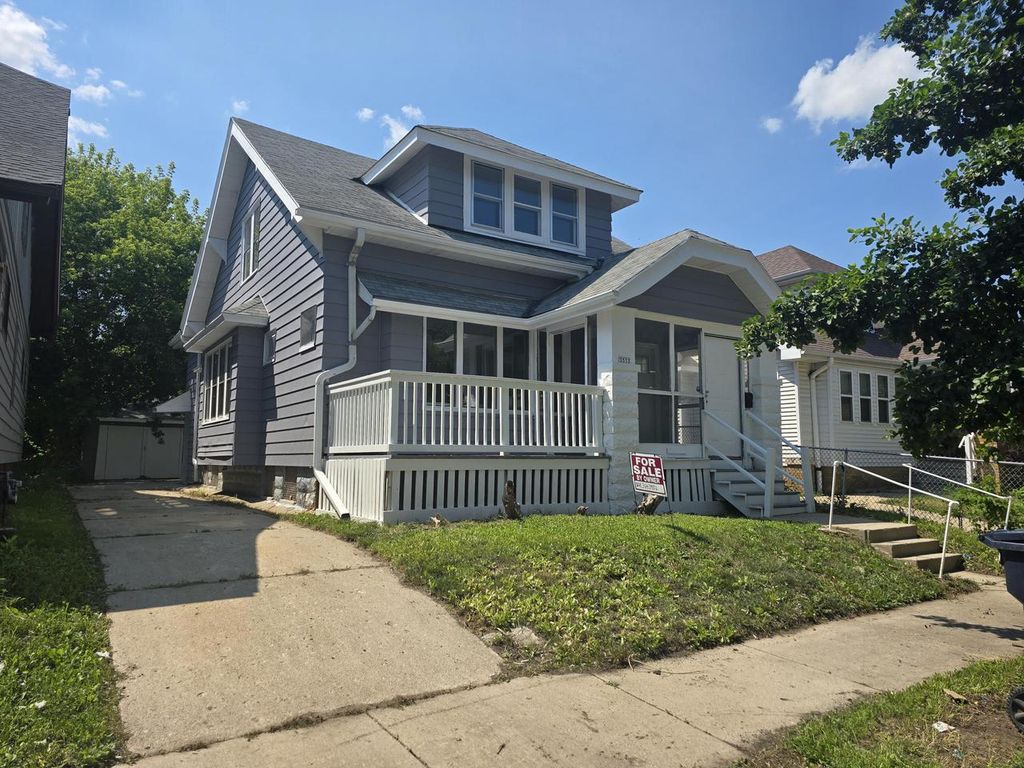 Photo of 3533 N 22nd STREET, Milwaukee, WI 53206 (MLS # 1940534)