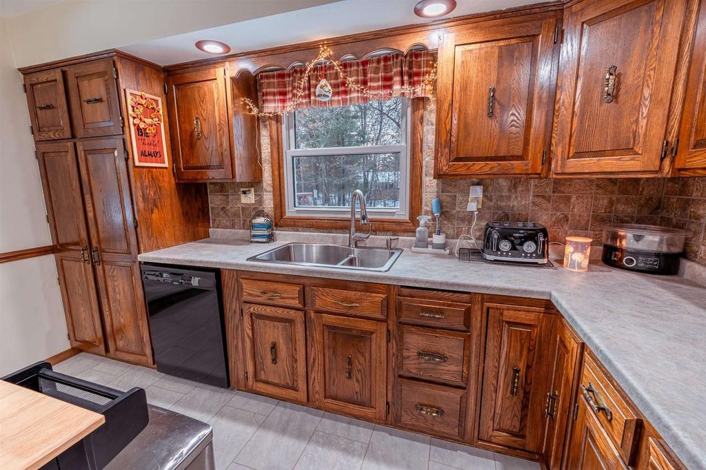 Photo of 215041 County Road Kk, Mosinee, WI 54455 (MLS # 22601001)