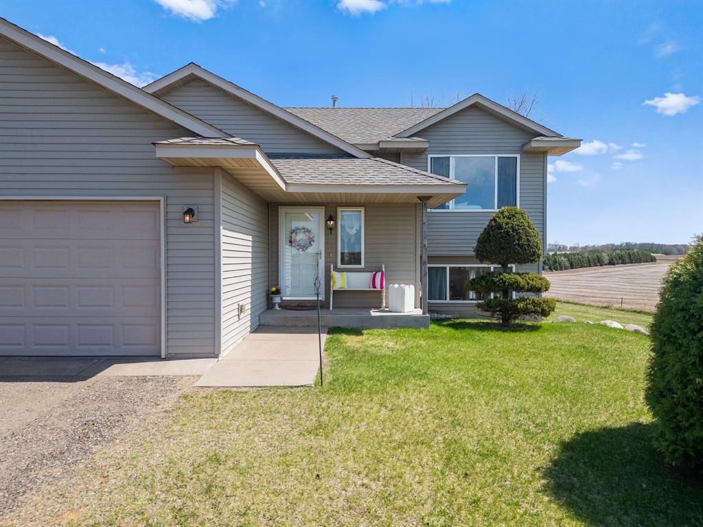 Photo of 919 189th AVENUE, New Richmond, WI 54017 (MLS # 1600510)
