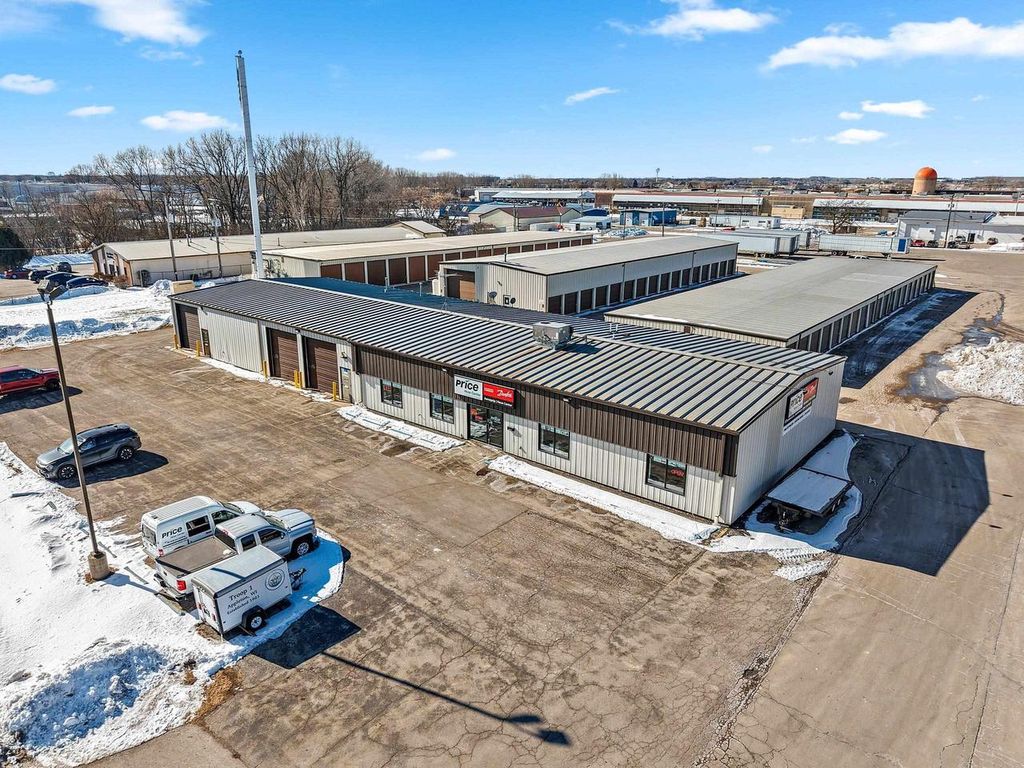 Photo of 1215 N Hickory Farm LANE, WI 54914 (MLS # 50321842)