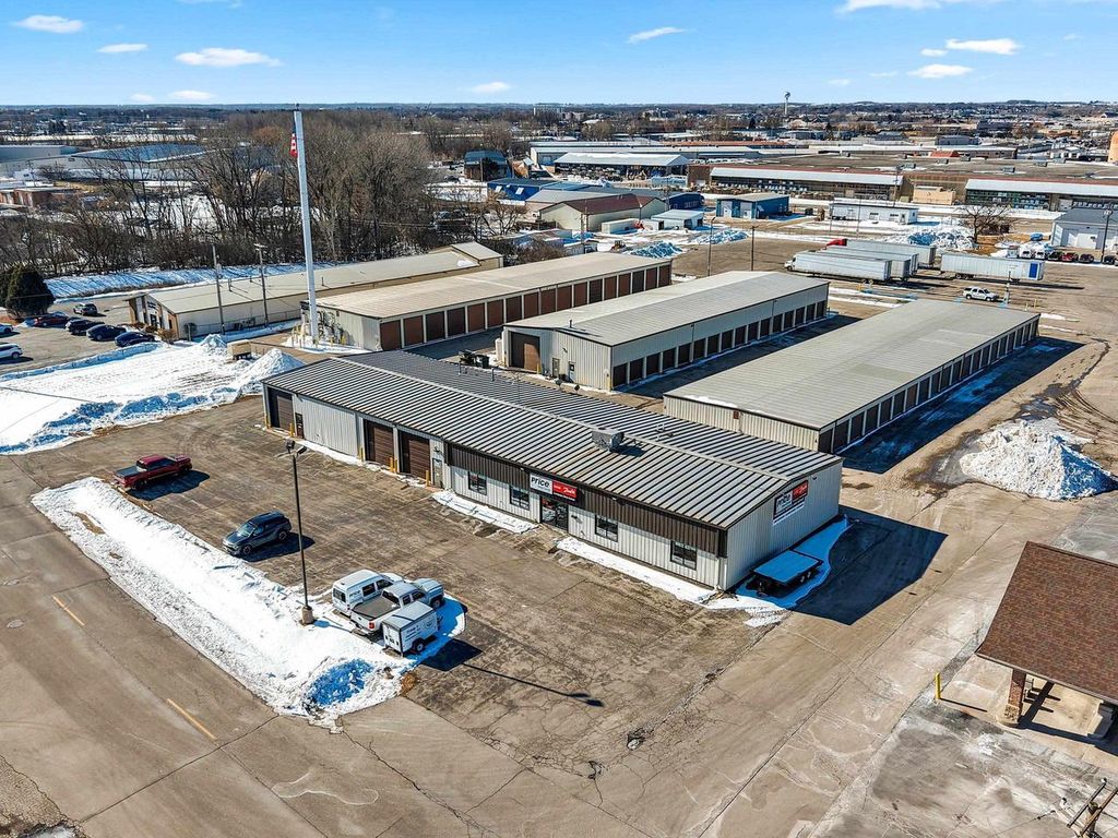 Photo of 1215 N Hickory Farm LANE, WI 54914 (MLS # 50321842)