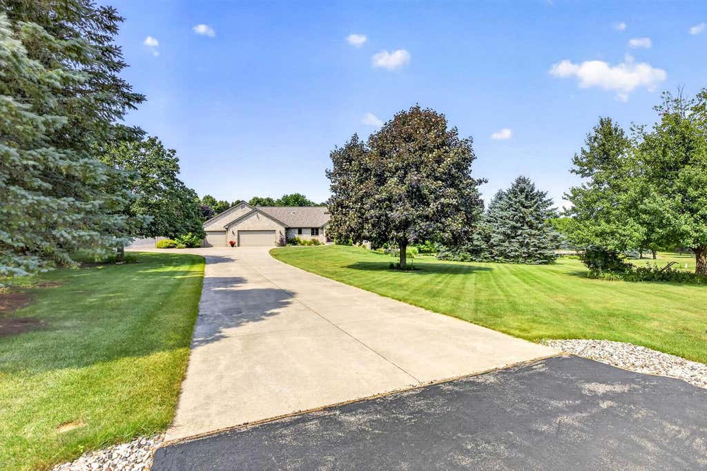 Photo of W7272 Bonnie DRIVE, Shiocton, WI 54170 (MLS # 50330998)