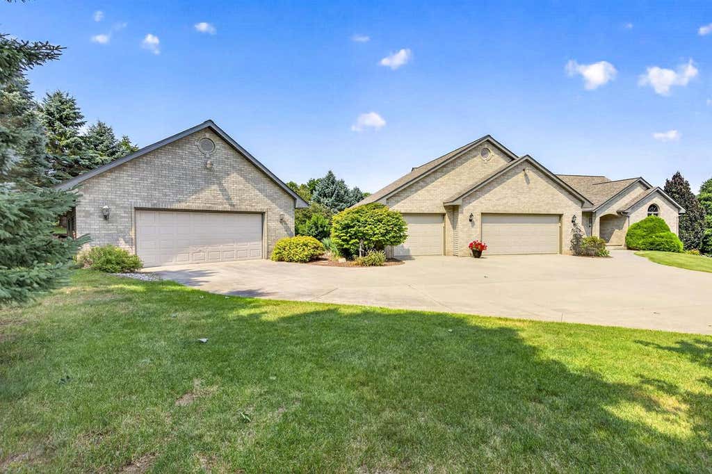 Photo of W7272 Bonnie DRIVE, Shiocton, WI 54170 (MLS # 50330998)