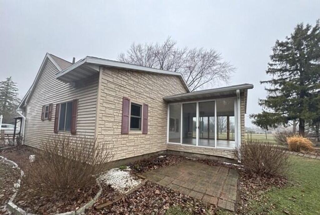 Photo of N8909 Lakeshore DRIVE, Van Dyne, WI 54979 (MLS # 1959726)