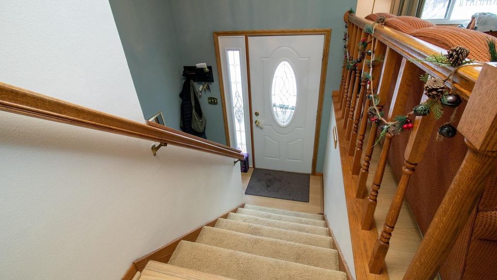 Photo of 1012 W Campus DRIVE, Wausau, WI 54401 (MLS # 22505622)