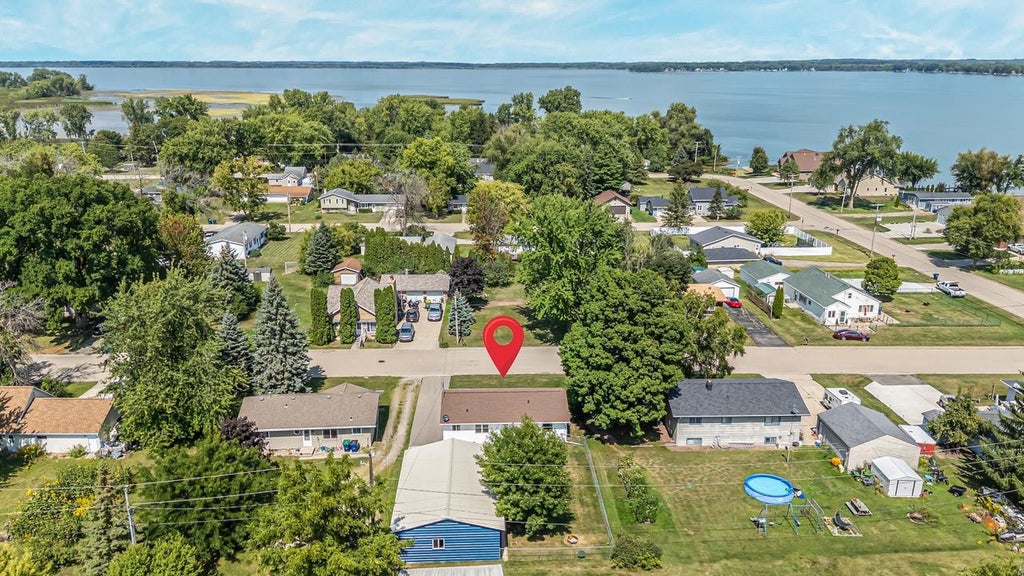 Photo of 731 Pine STREET, Winneconne, WI 54986 (MLS # 50331823)
