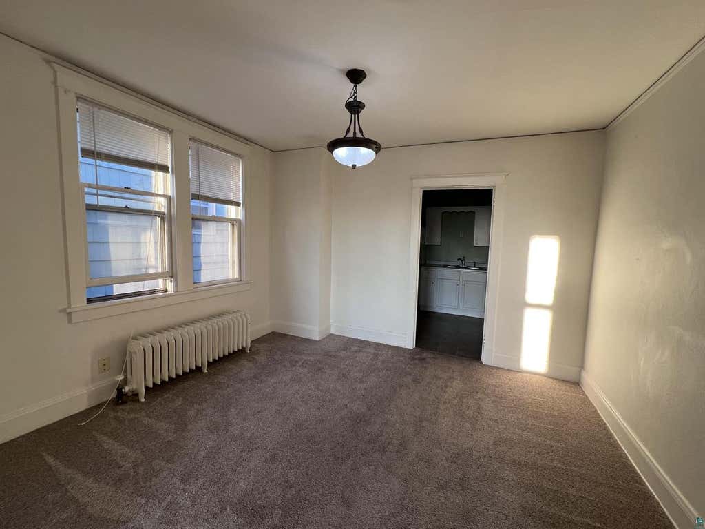 Photo of 1822 1/2 John AVENUE, Superior, WI 54880 (MLS # 6127202)