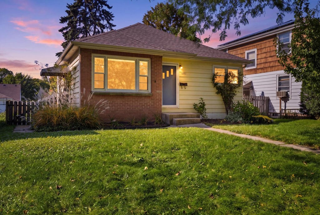 Photo of 3251 N 84th STREET, Milwaukee, WI 53222 (MLS # 1984128)