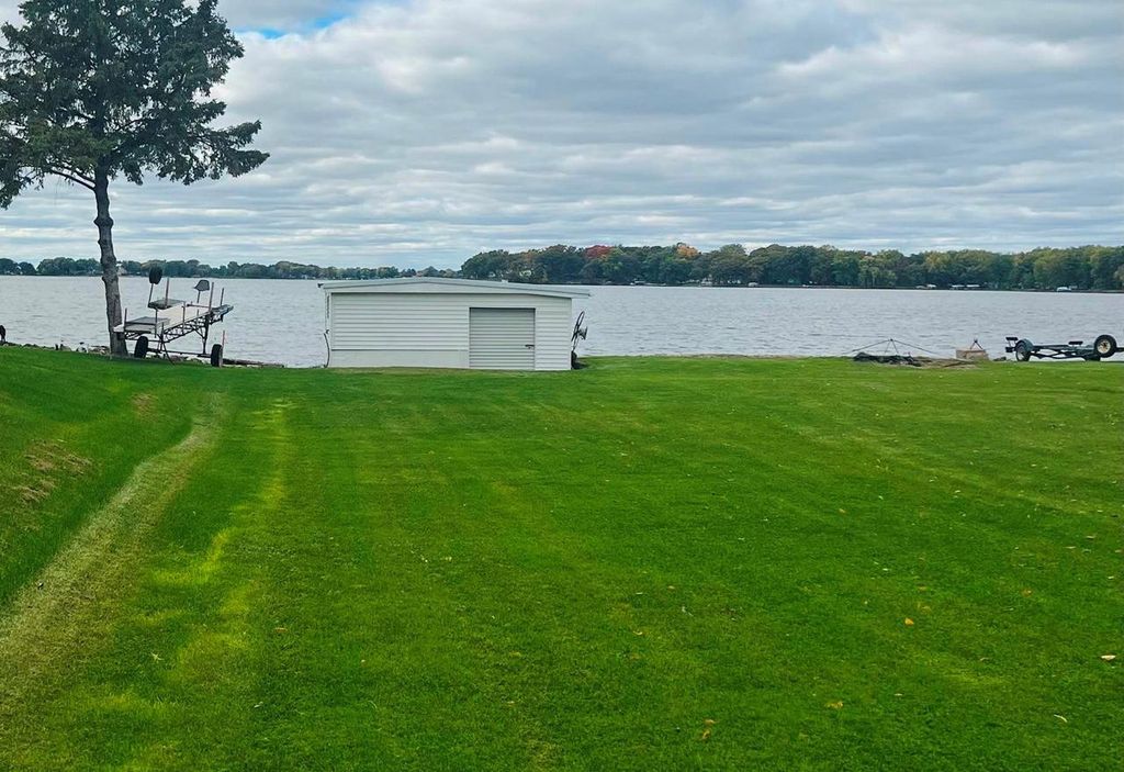 Photo of 23402 82nd PLACE, Salem, WI 53168 (MLS # 1944920)