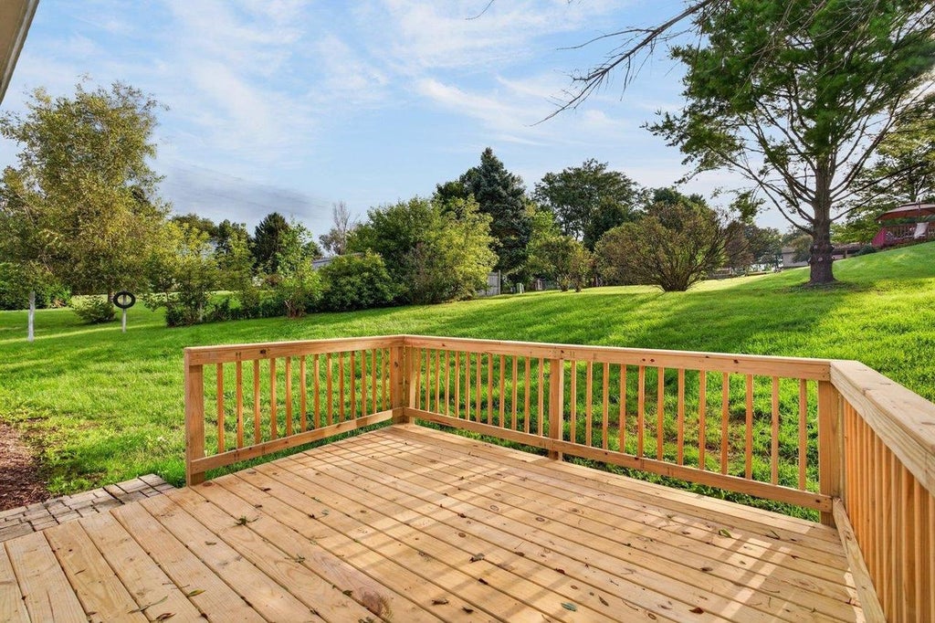 Photo of 505 Kari Krest, Barneveld, WI 53507 (MLS # 2032123)