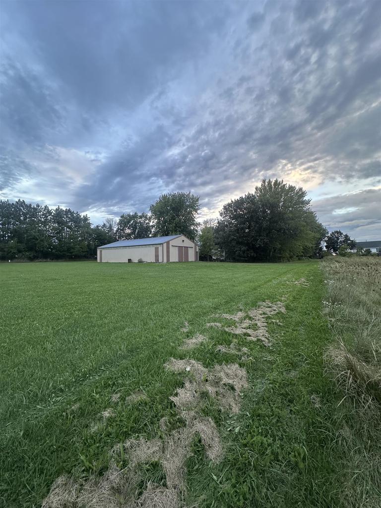 Photo of 7281 County Rd B, Winneconne, WI 54986 (MLS # 50333277)