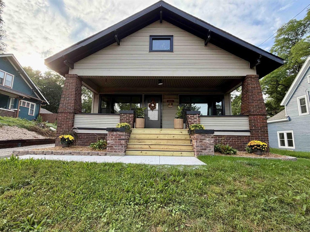Photo of 310 E Centerway, Janesville, WI 53545 (MLS # 2031826)