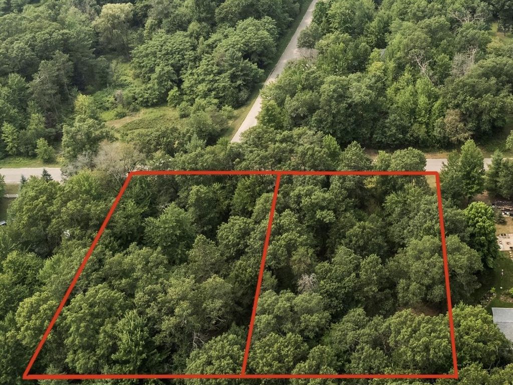 Photo of N6974 Lynwood DRIVE, Shawano, WI 54166 (MLS # 50322357)